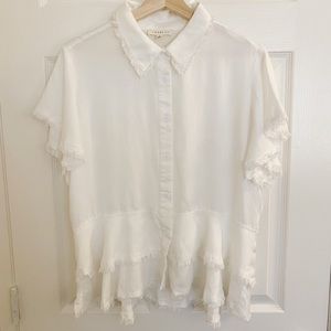 🤍 Promesa white frayed edge button up top
